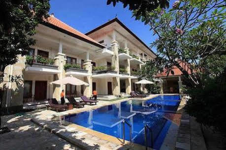 Puri Asih Hotel Seminyak  Bagian luar foto